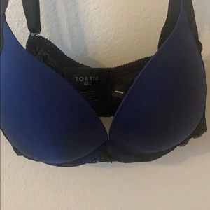 Black and blue lace push up bra from Torrid.